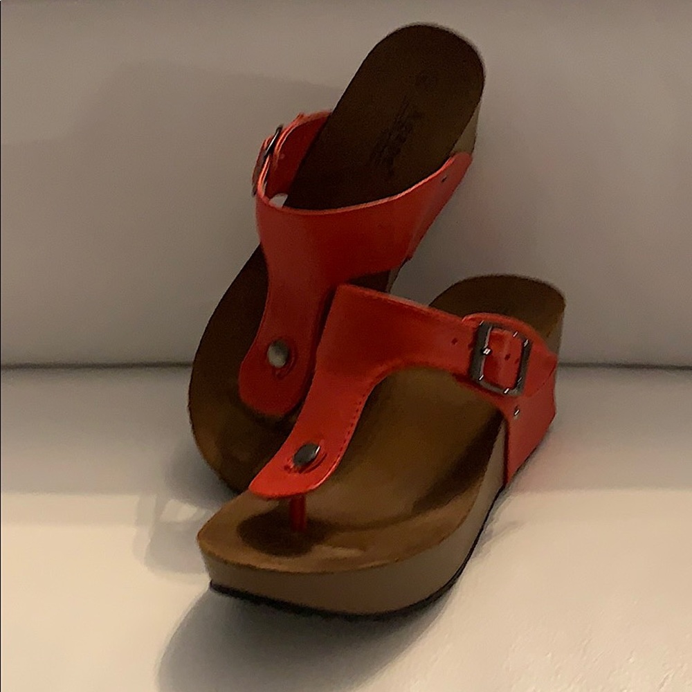 These are red wedge/sandals by Apage’